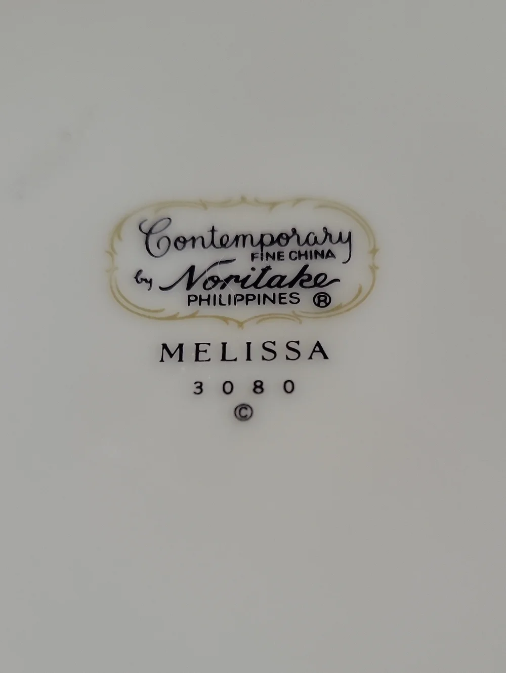 Vtg 1979 - 1992 Dinner Plate Noritake Melissa 3080 White Yellow Flowers Platinum